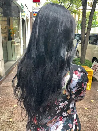 ロング salowin 原宿 aroa所属・韓国／ハッシュカット ／透明感カラー／金野のヘアスタイル