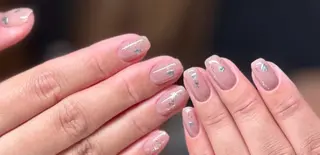 ネイル 高木 維麗絲のネイルデザイン