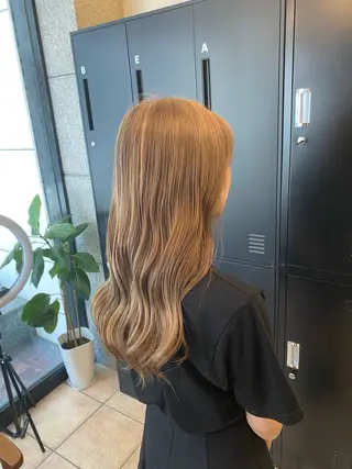 セミロング カラー 西田辺/ タカスナオヤのヘアスタイル