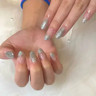 ネイル yurika 🌷.*･ﾟのネイルデザイン