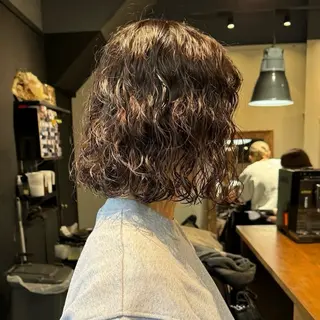 ミディアム レイヤーパーマ/ 顔周りカット🎀メイのヘアスタイル