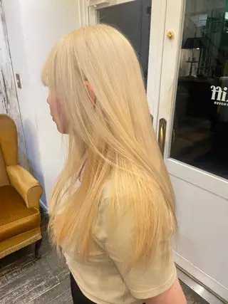 ロング カラー rin🩰ハイトーン /レディースパーマのヘアスタイル