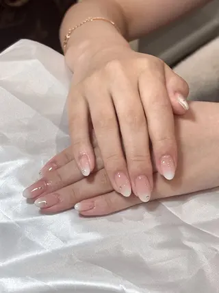 ネイル muni所属・鶴橋♡̴⟡.˚ネイル kpop.ワンホンのネイルデザイン