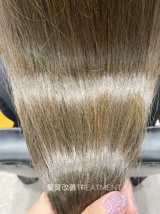 ロング カラー clomus所属・YUKA艶髪 🌸寛ぎ部屋のヘアスタイル