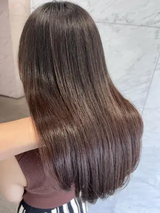 セミロング カラー Bei Licoldo.Atole  ベイリコルド アトリ所属・ブリーチ、縮毛 髪質改善　宮城一真のヘアスタイル