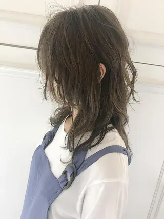 セミロング Neolive caffのヘアスタイル