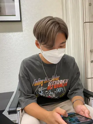 ショート カラー メンズ ムトウセイマ/艶髪 /艶ケアWブリーチのヘアスタイル