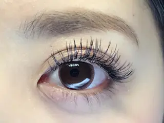 マツエク・マツパ リネル 新宿西口のマツエク・マツパデザイン