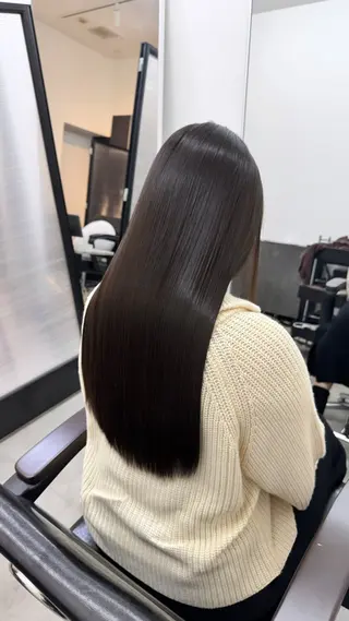 ロング shinka　omotesando所属・ブリーチ縮毛矯正 /髪質改善/タイチのヘアスタイル