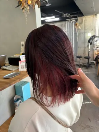 ミディアム カラー mono / Manatoのヘアスタイル