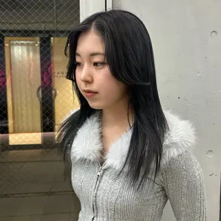 ミディアム カラー ✨うる艶/ブリーチ✨ 𝓡𝒖𝓷𝐚💋のヘアスタイル