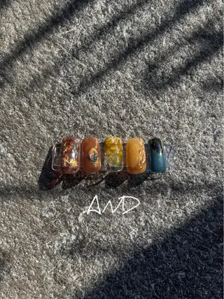 ネイル LOOPER所属・mzh ...のネイルデザイン