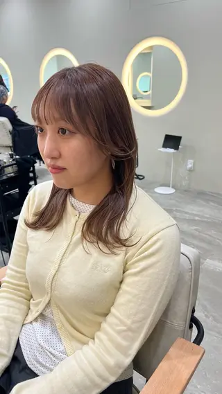 セミロング tomu/天神大名/ 透明感カラー🐧のヘアスタイル