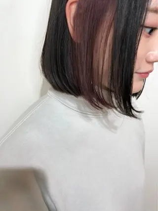 ショート カラー 小川 美奈のヘアスタイル