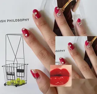 ネイル 栗田 ゆう子のネイルデザイン