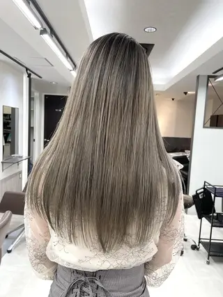 ロング JILL by GiseL/天神のヘアスタイル