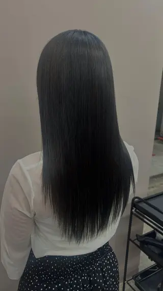 ロング カラー HIBIKI / ブリーチモデルのヘアスタイル