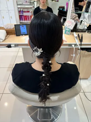 ロング ヘアアレンジ 宮永 璃沙のヘアスタイル