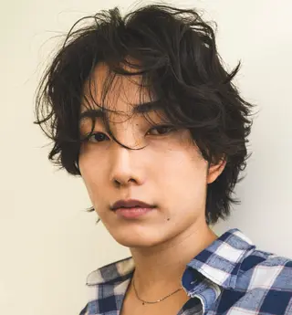ショート メンズ anri🤍🎀 メンズパーマのヘアスタイル