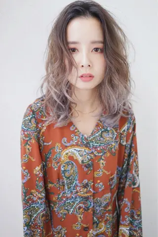 ミディアム 西川 仁のヘアスタイル