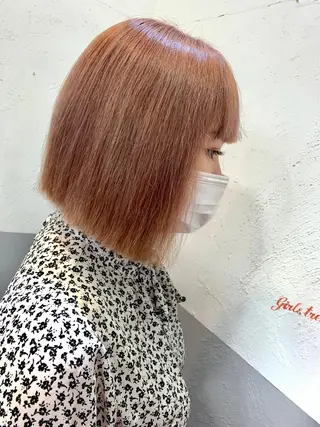 ミディアム 大内 志穂のヘアスタイル