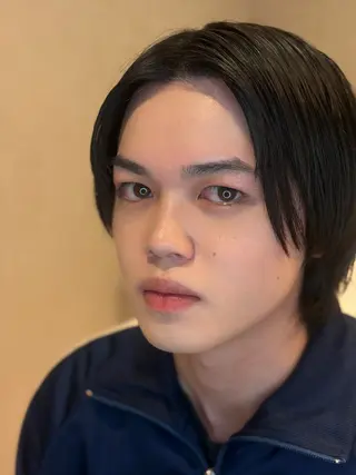 メンズ アイブロウ ange所属・亀山 瑠依奈の眉毛・アイブロウイメージ