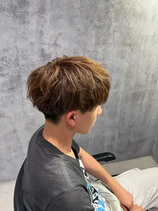 ミディアム カラー メンズ 山下 歩夢のヘアスタイル