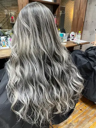 ロング カラー ✂️大門 巧✂️ LAFF難波店のヘアスタイル
