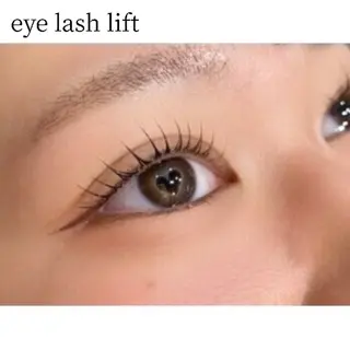 マツエク・マツパ Lib face nail eyes 小松店所属・Lib 小松店 takeda 𖤐°の眉毛・アイブロウイメージ