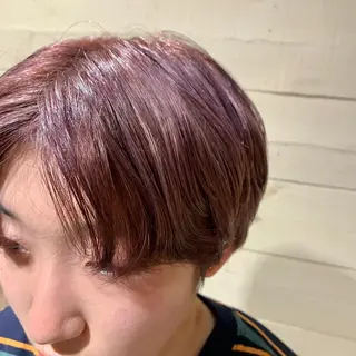 ショート カラー クワハラ イオリのヘアスタイル