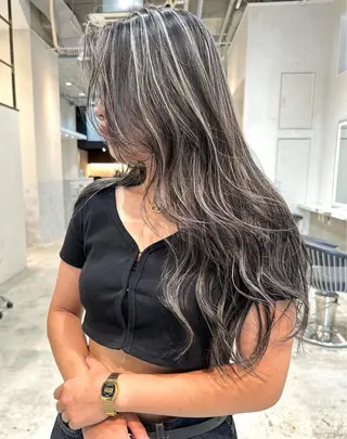 ロング カラー DEAN栄 りほな🧃のヘアスタイル