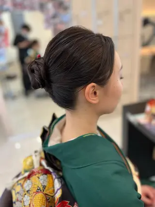 ミディアム トータルビューティー K:R鶴川のヘアスタイル