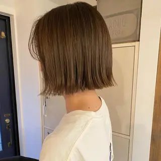ショート 丸岡 美穂のヘアスタイル