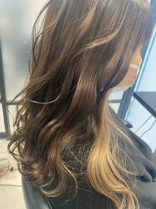 ミディアム カラー SALOWIN新宿三丁目East3階所属・アイドルヘア 💓清水拓実のヘアスタイル