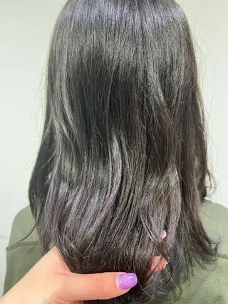 セミロング カラー 【暖色カラー特化】 中山由梨のヘアスタイル