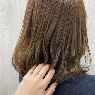ミディアム カラー 🫧透け感⋆艶髪💎 山口アヤカのヘアスタイル