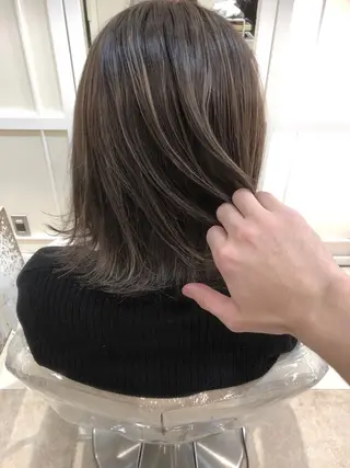 カラー 東梅田エリアカラー ヘアセットNo. 1のヘアスタイル