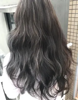 ロング みつゆ 表参道/原宿のヘアスタイル