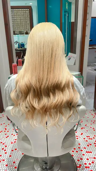 ロング ヘアアレンジ Mauve KOTOのヘアスタイル