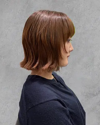 ミディアム Graph./ oraのヘアスタイル