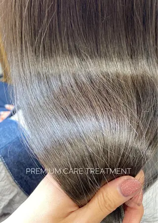 ロング カラー clomus所属・YUKA艶髪 🌸寛ぎ部屋のヘアスタイル