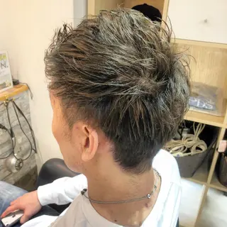 ショート カラー パーマ ヘアアレンジ メンズ キッズ ネイル マツエク・マツパ 一人一人の輝きを 心を込めてのヘアスタイル
