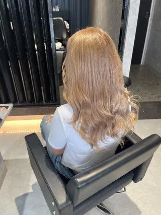 ロング ハイトーン ／ レイヤー/吉田陸斗のヘアスタイル