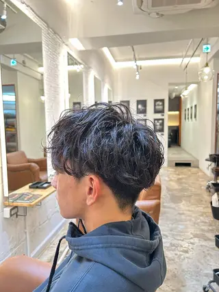 パーマ メンズ AMBERGLEAM Hair&Cloth Yoga所属・Ryo☘縮毛矯正/ パーマ/ブリーチ/のヘアスタイル
