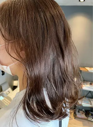 ミディアム EIGHT 野々市 イトウミサキのヘアスタイル