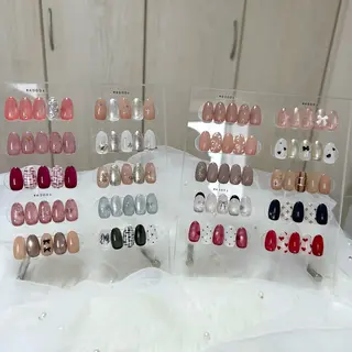 ネイル nailsalon_ riri♡のネイルデザイン
