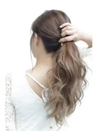カラー 透明感カラーハイライ トモデル募集大浦偉央のヘアスタイル