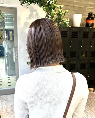 ショート 抜きっぱなしブロンド ササキカズマのヘアスタイル