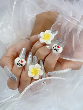 ネイル Mignon Reve所属・MignonReve ☺︎MIYUのネイルデザイン