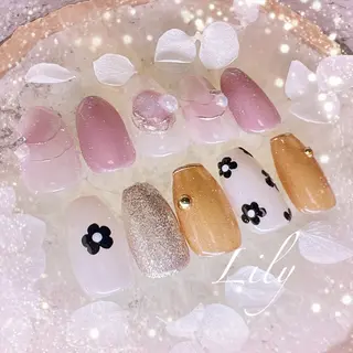 ネイル Nailsalon Lilyのネイルデザイン